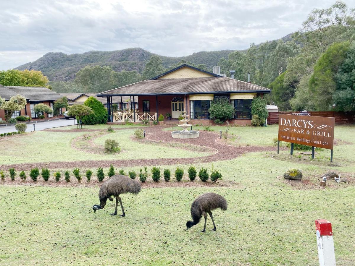 Country Plaza Halls Gap Motel Exterior photo